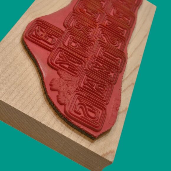 Susan Wheeler Holly Pond Hill Snow Bunnies & Jamie Carter Christmas Rubber Stamp - Picture 15 of 16